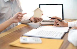 Crédit immobilier renégocier son assurance peut aussi alléger la facture